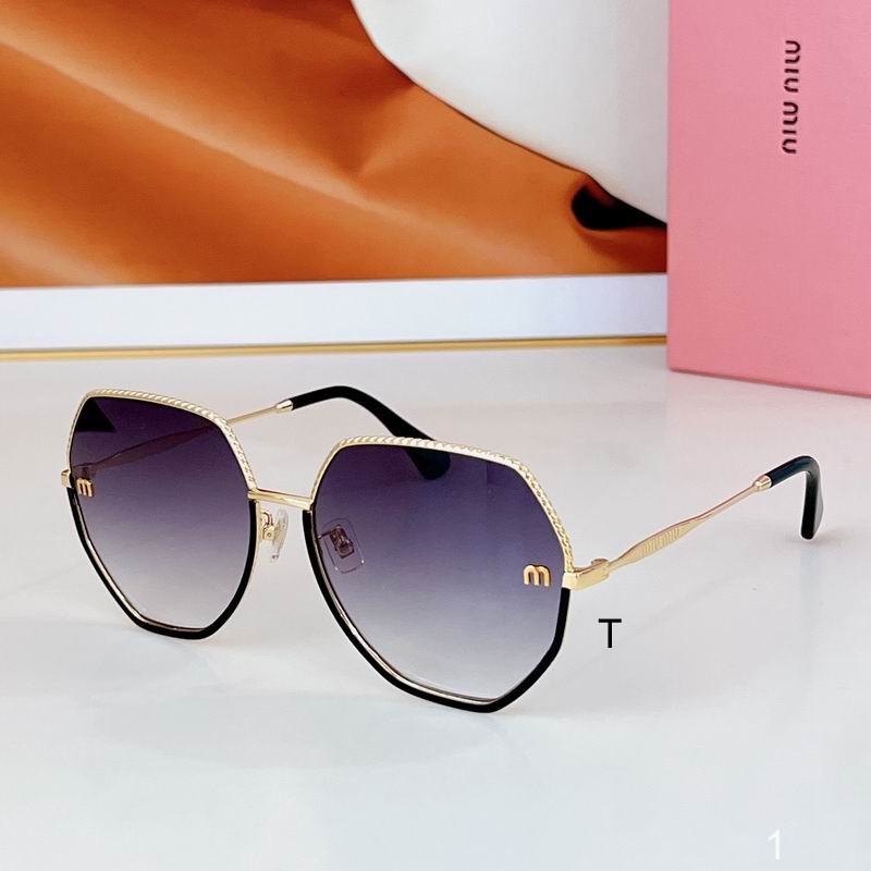 MiuMiu 66G 58 17-140 a