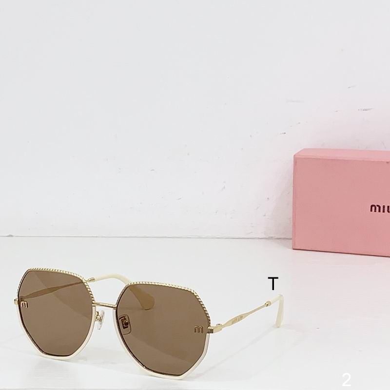 MiuMiu  66G 58 17-140 b
