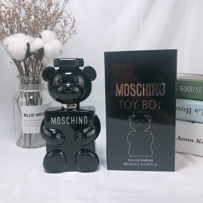 Moschino Man 100ml 02
