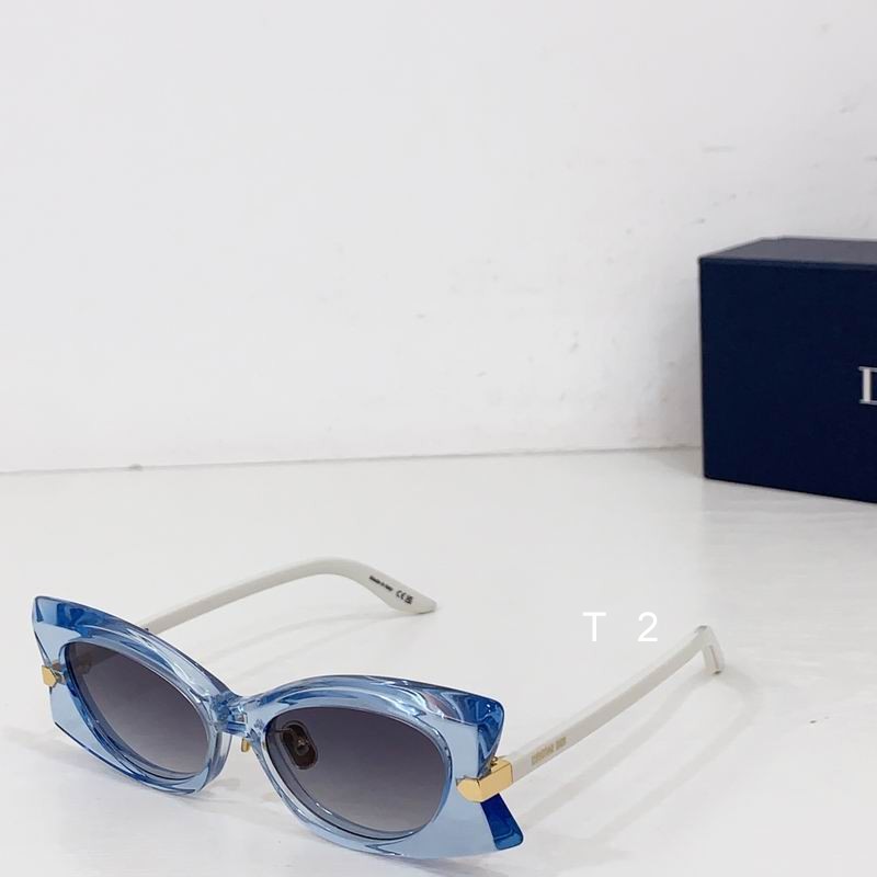 Dior 0716  54 16-145 b