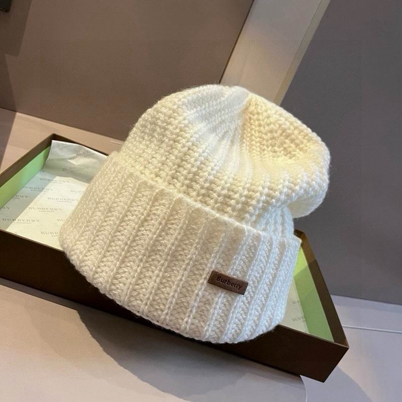 25 Burberry hat 0817