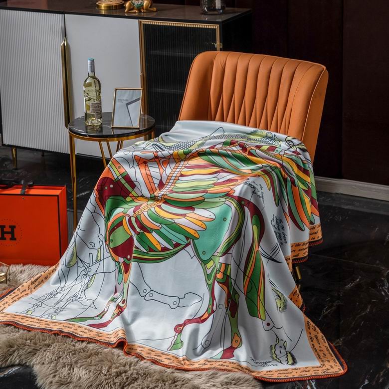 Hermes 1.5x1.5m 1.5x2.0m 2.0x2.3m  10