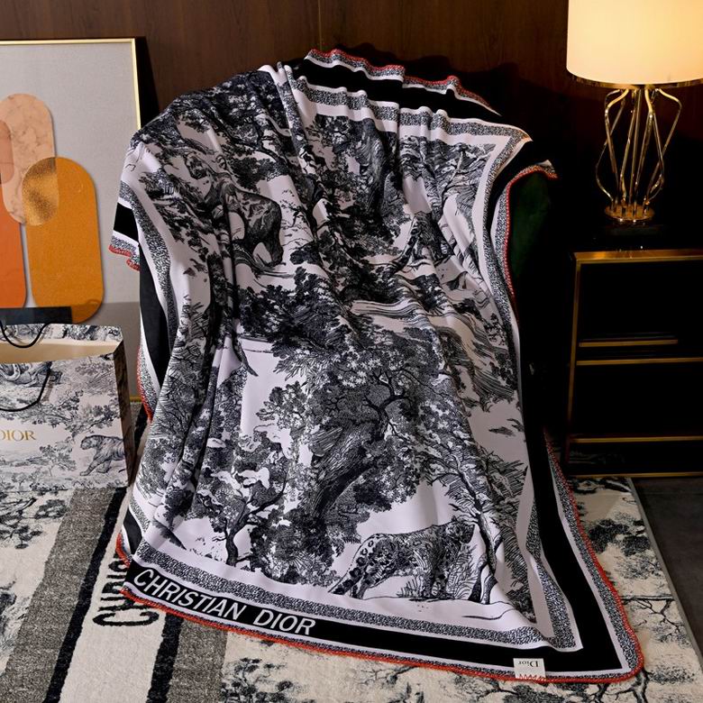 Dior 1.5x1.5m 1.5x2.0m 2.0x2.3m  06