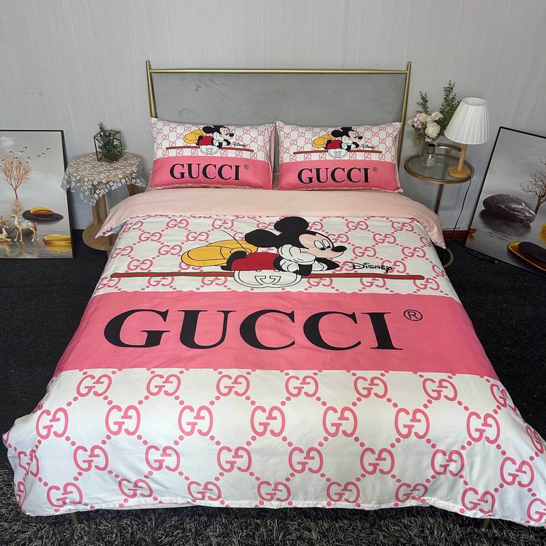 Gucci 2.0x2.3m 37