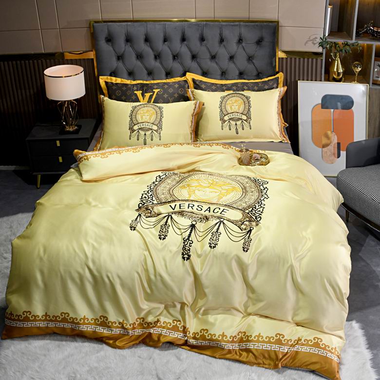 Versace 2.0x2.3m 2.2x2.4m 16