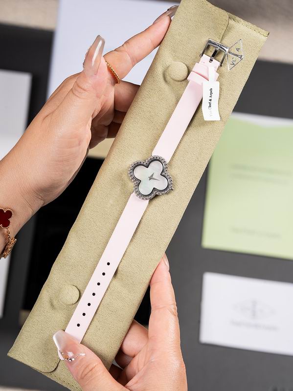 Van Cleef & Arpels 29.7mm 080606