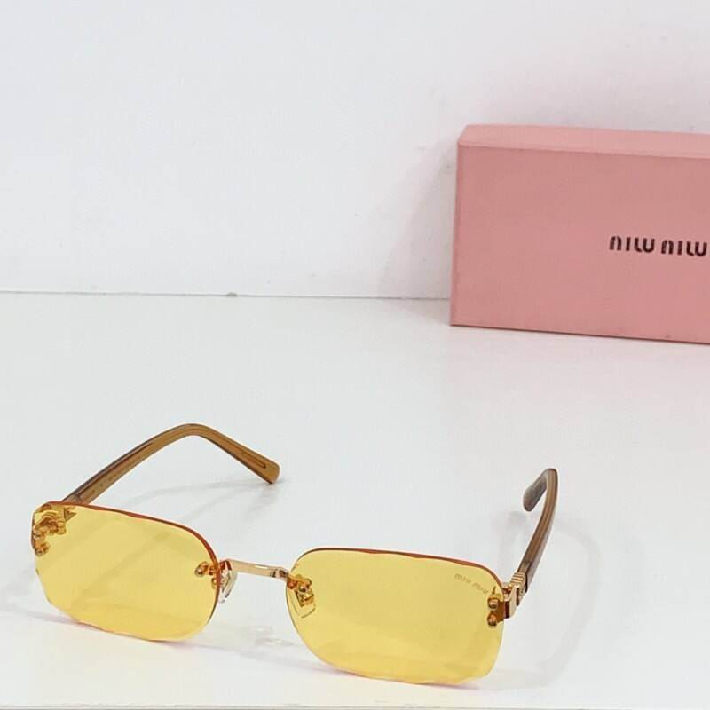 MiuMiu Glasses  08smh09