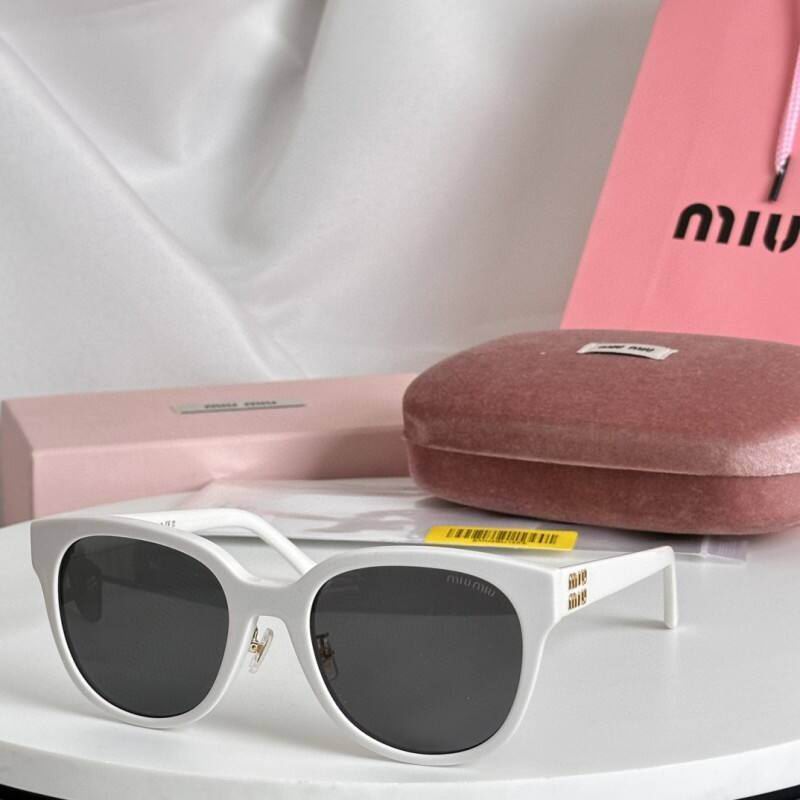 MiuMiu Glasses  08smh18