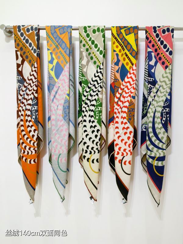 Hermes Scarf 140X140cm 70% 30%˿ E090129
