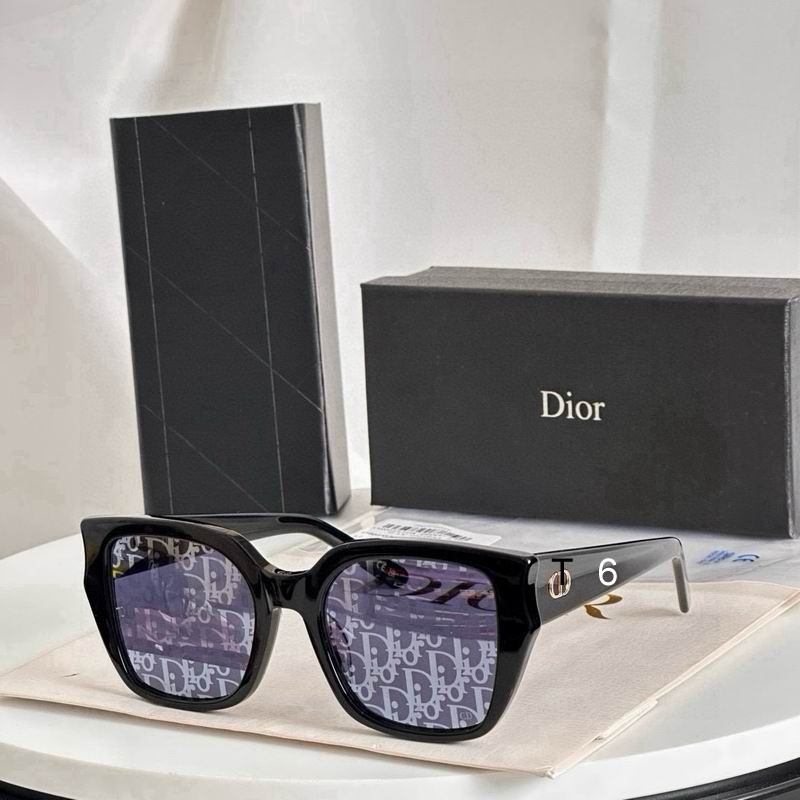 Dior low 54 18-140 e