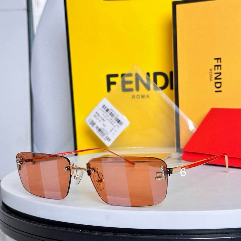 Fendi  FENDL FE40049 e
