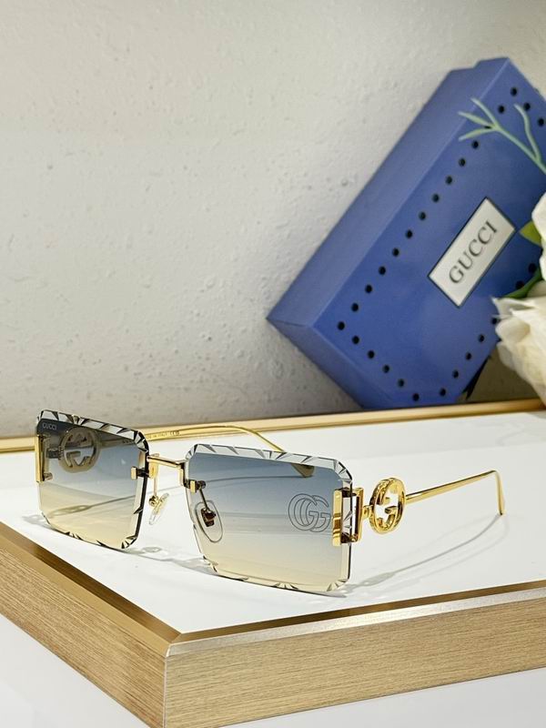 Gucci Glasses smr240