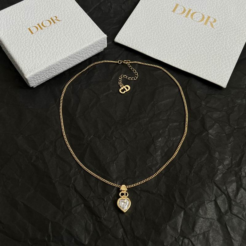 Dior Necklace 10yxx110