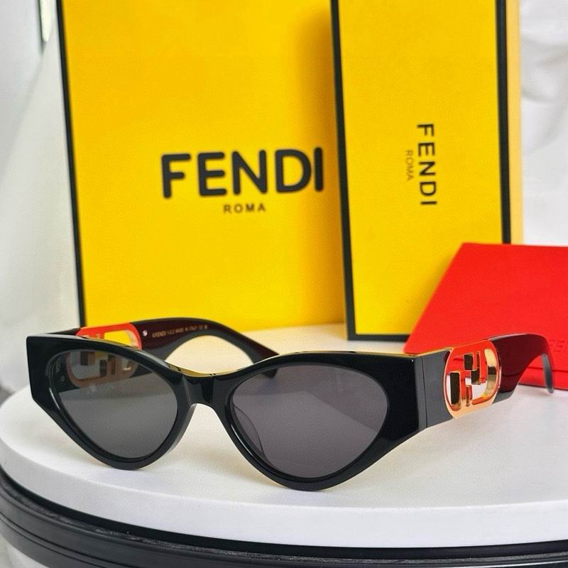 Fendi Glasses smr92