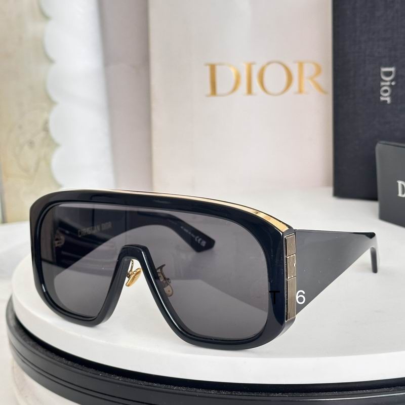 Dior 111218 134 0-130 e