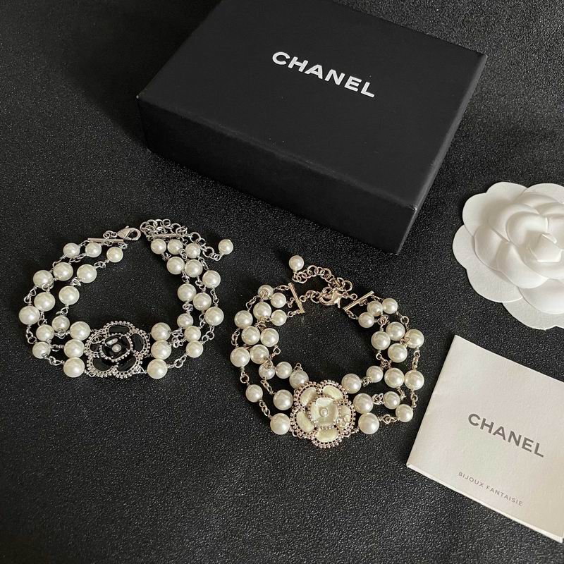 Chanel Bracelet 10yxx07