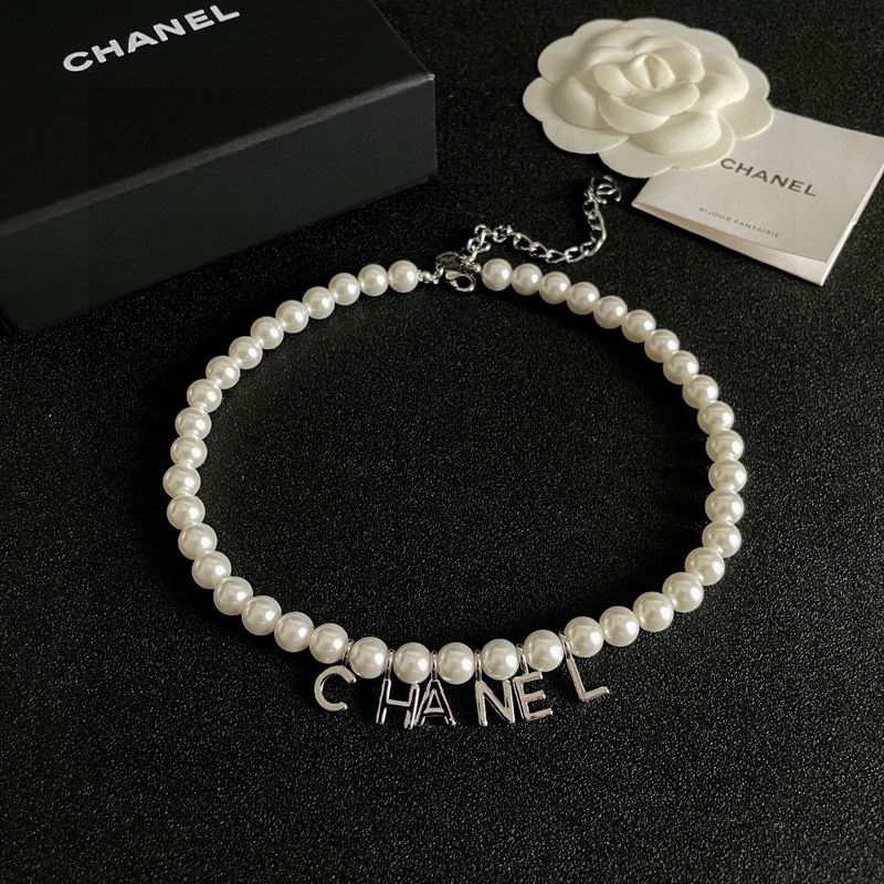 Chanel Necklace 10yxx46