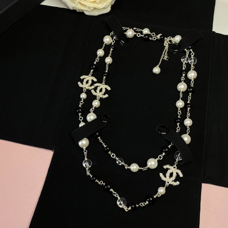 Chanel Necklace 10yxx56