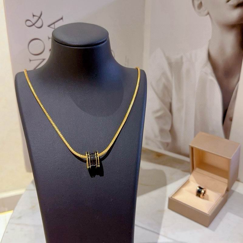 Bvlgari necklace 11yxx09