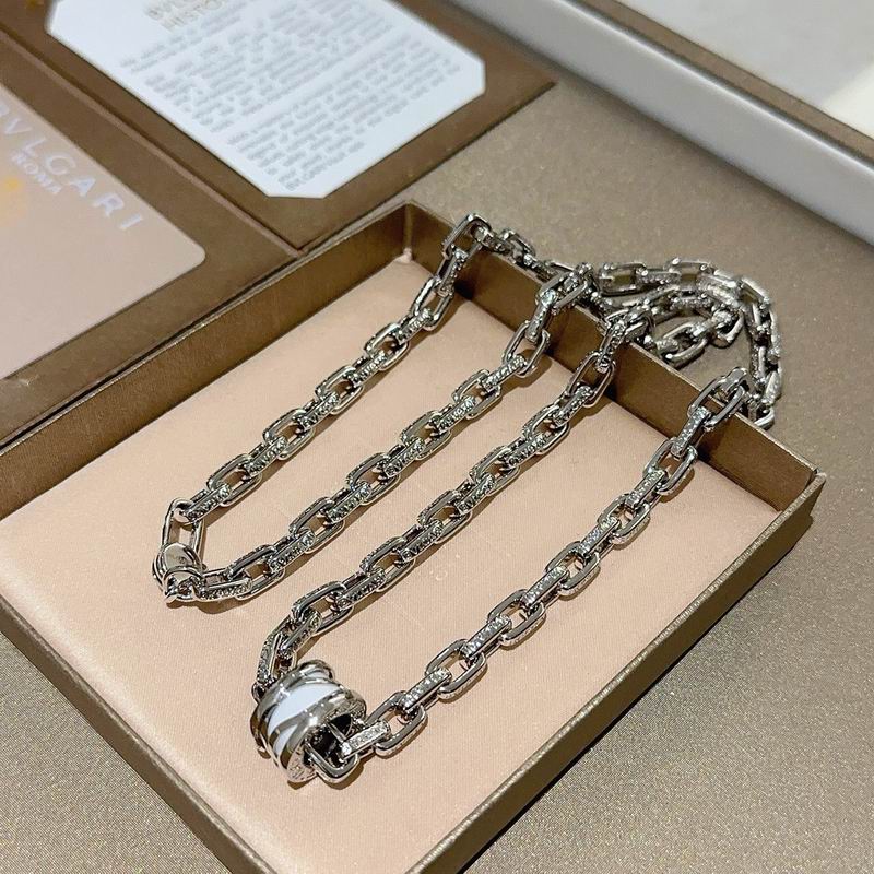 Bvlgari necklace 01yxx174