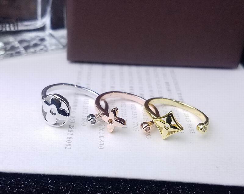 LV ring 01yxx30