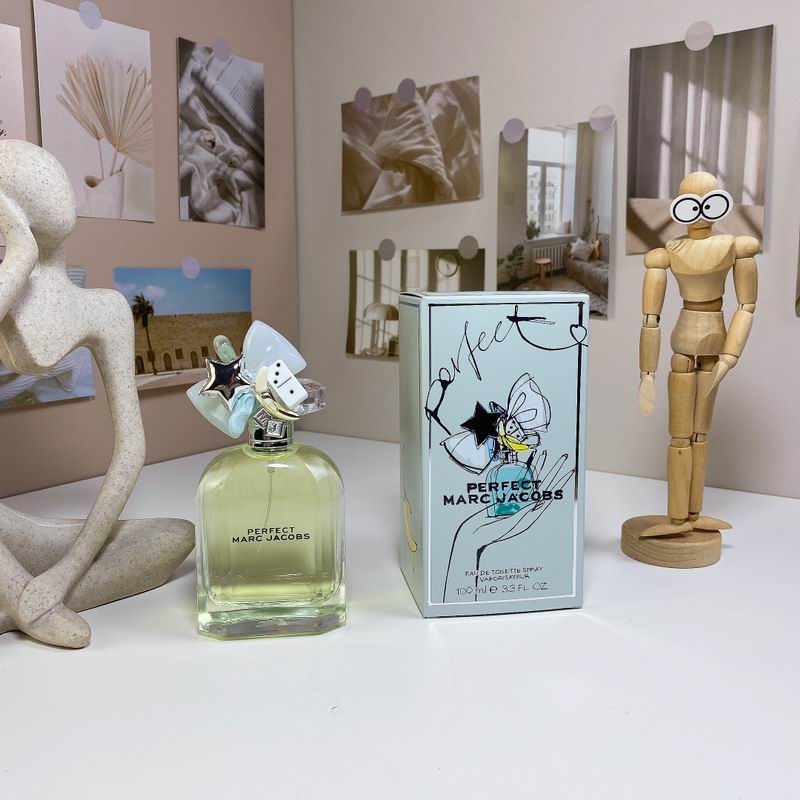Marc Jocobs Perfume 0309