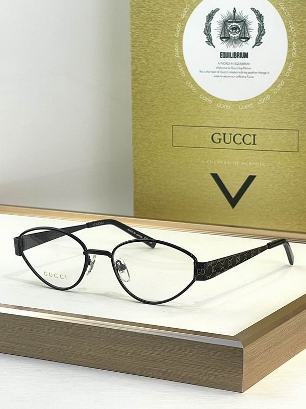 Gucci Glasses smr10