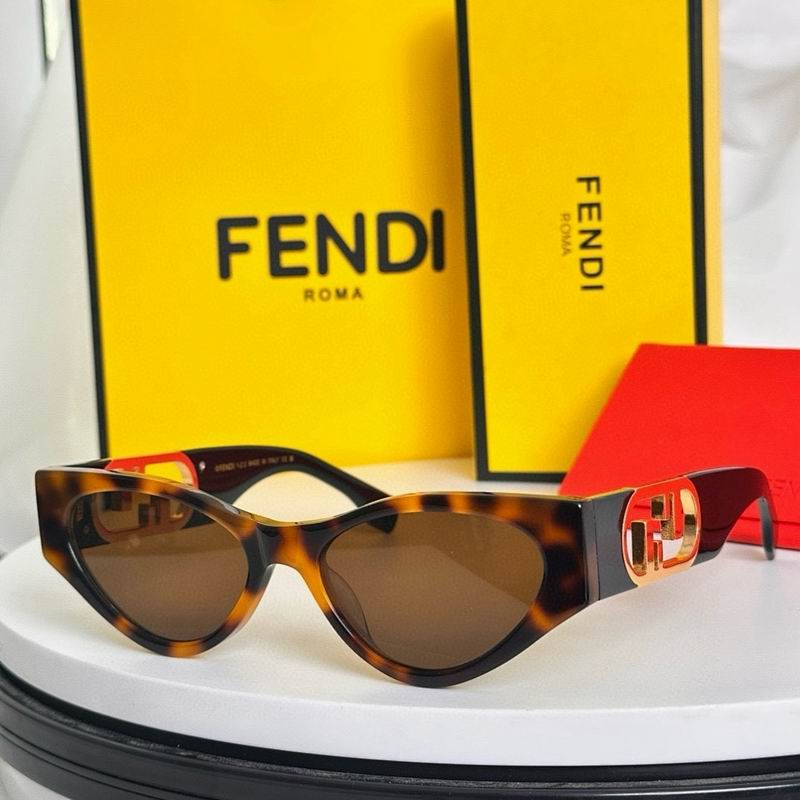 Fendi Glasses sms 32