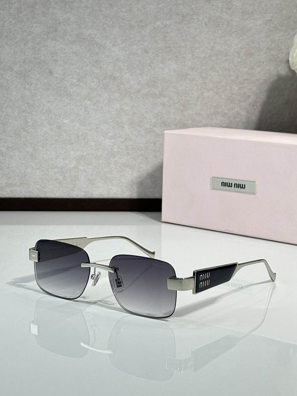 Miu Miu Glasses sms 47