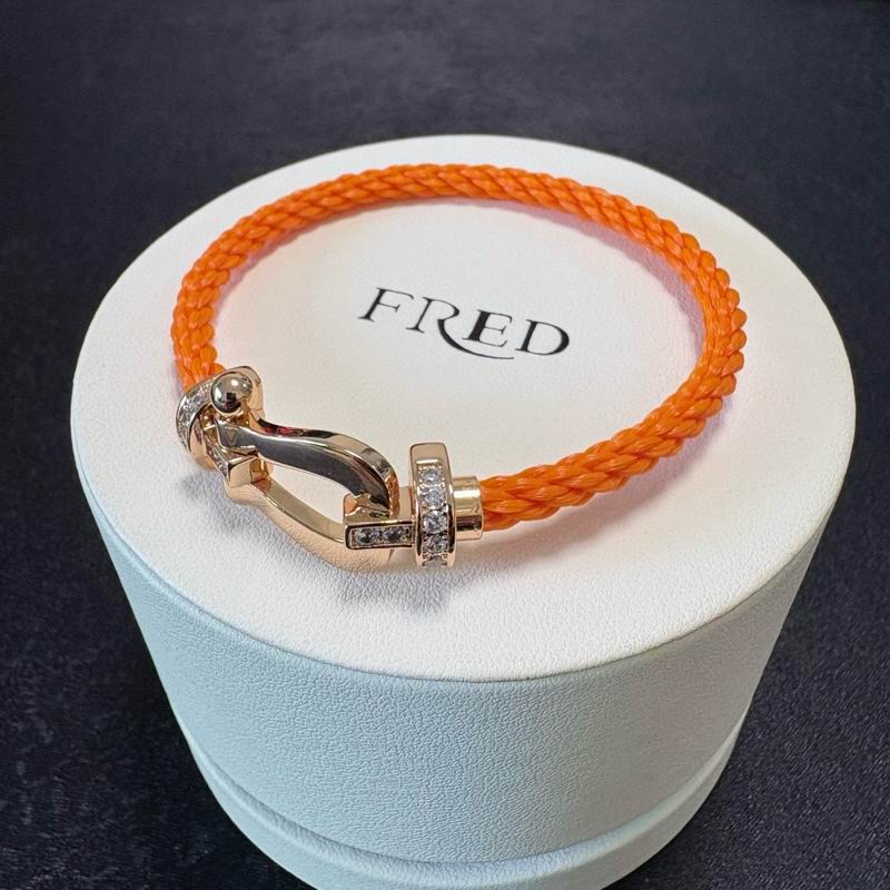 Fred Bracelet lyr23