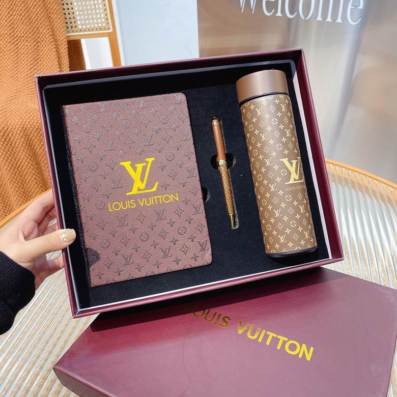 LV Thermos Cup  Suit 21