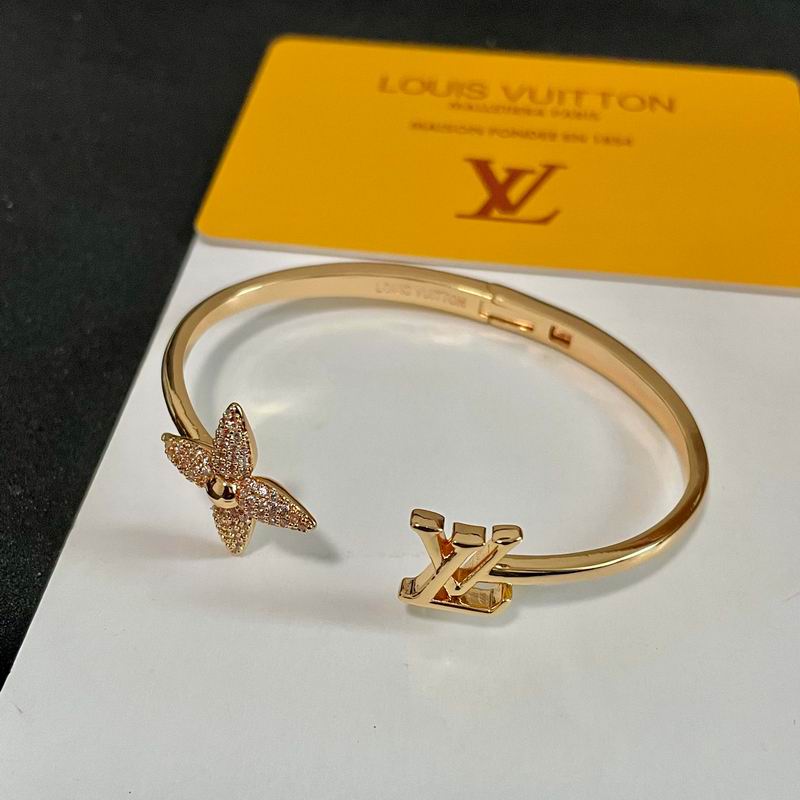 LV Bracelet 03yxs219
