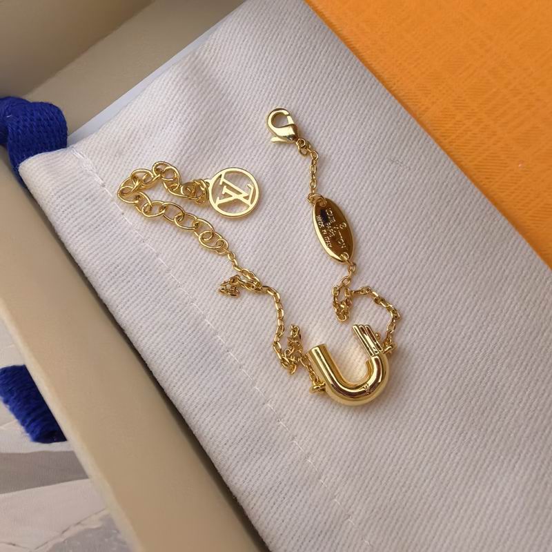 LV Bracelet 04yxs317
