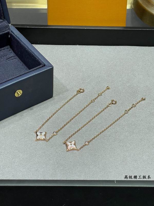 LV Bracelet 04yxs348