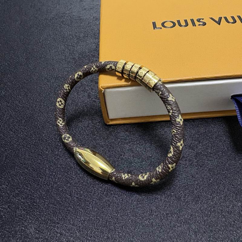LV Bracelet 04yxs386