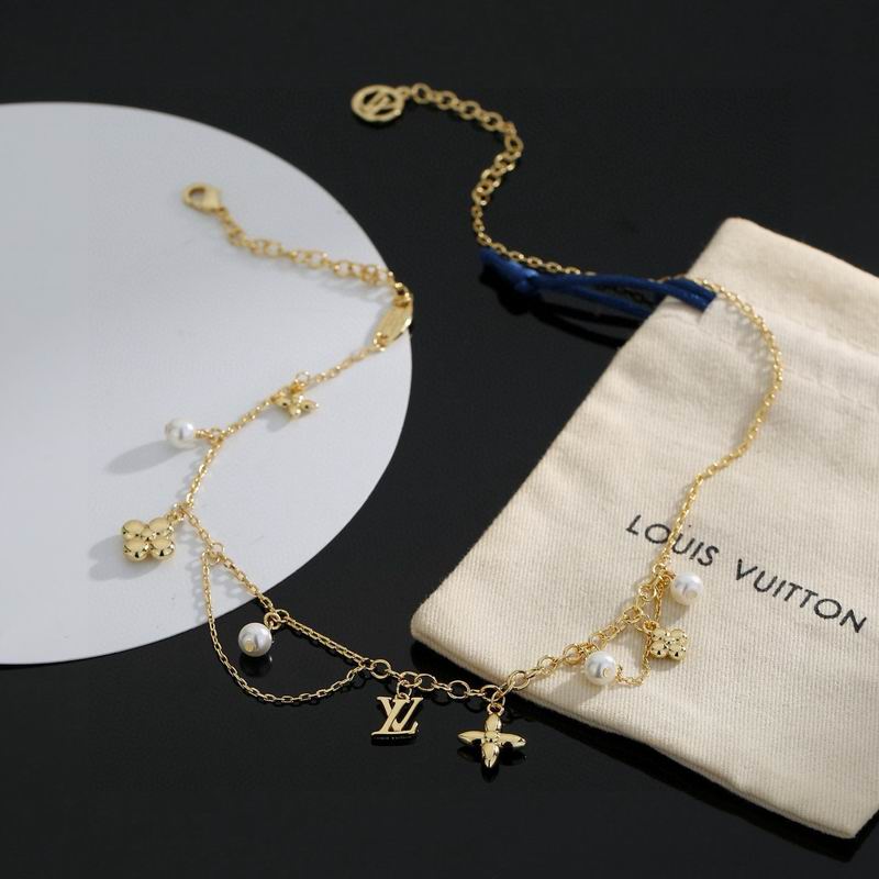 LV Necklace 04yxs313