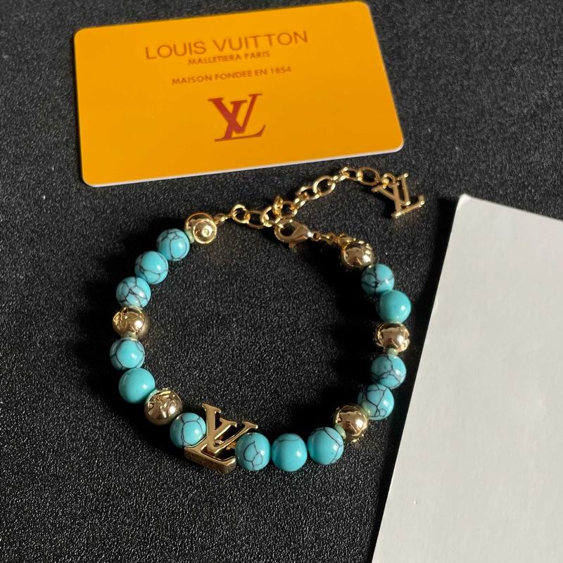 LV Bracelet 04yxs67