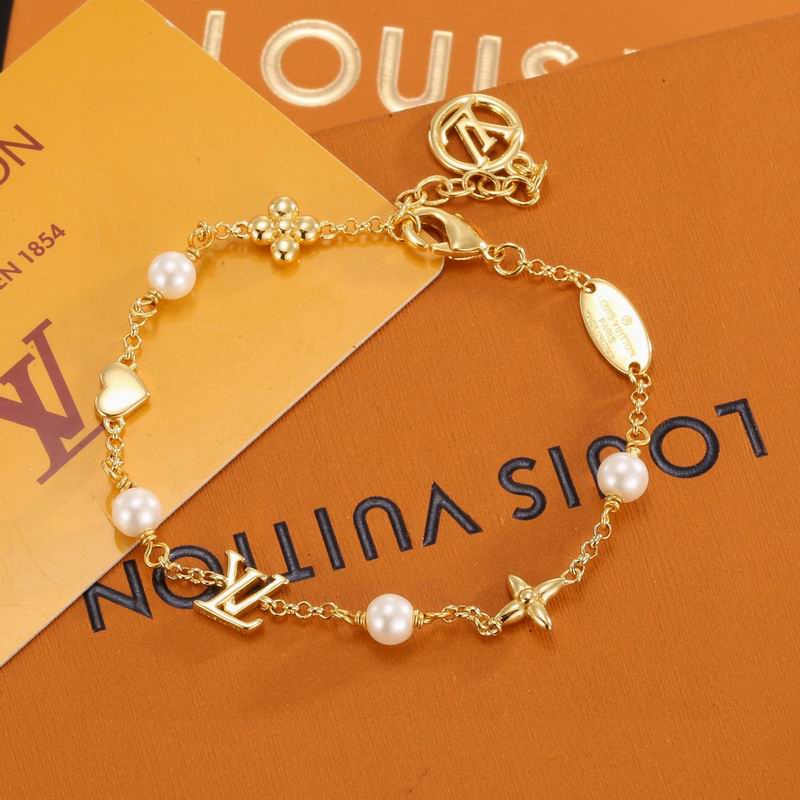 LV Bracelet 04yxs441