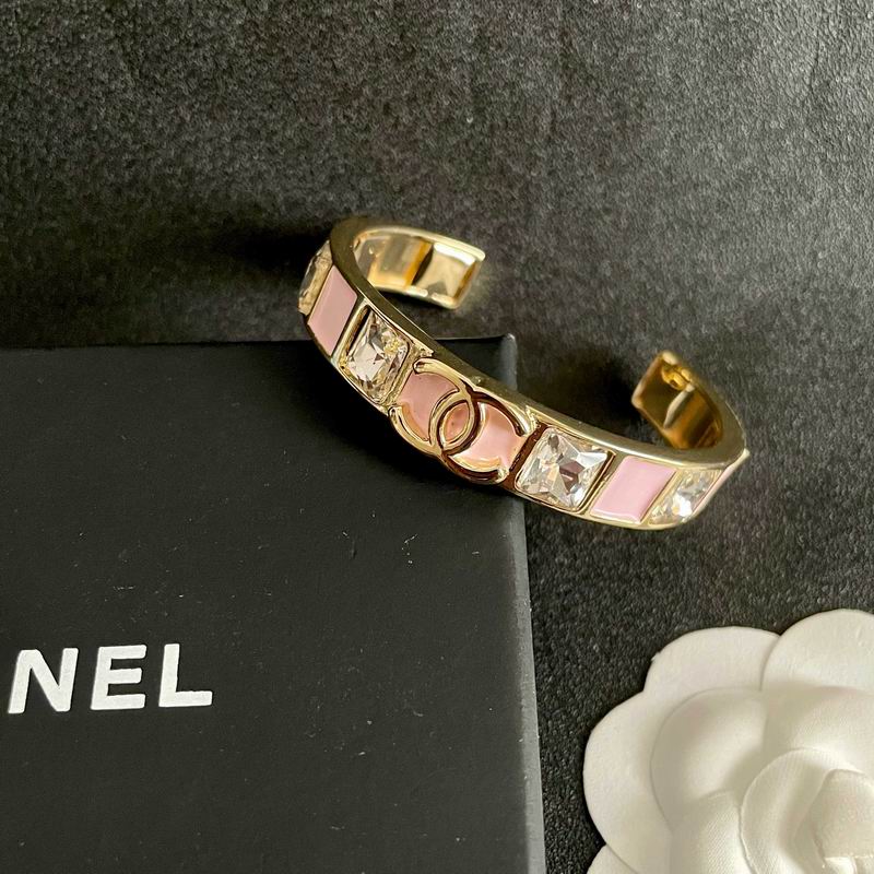 Chanel Bracelet 02yxs01