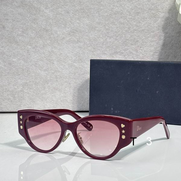 Dior Charms B1F 53 17-145 c