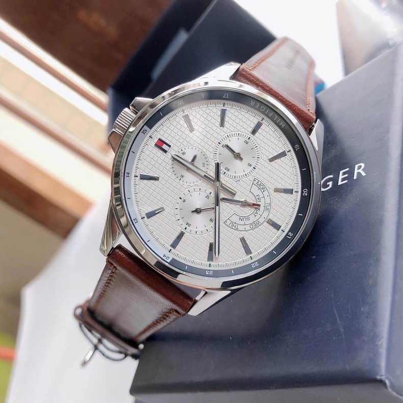 Tommy Hilfiger men 44mm 062276