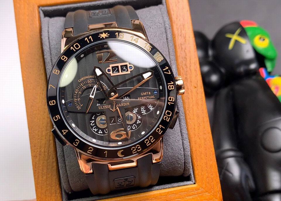 Ulysse Nardin watch 110502