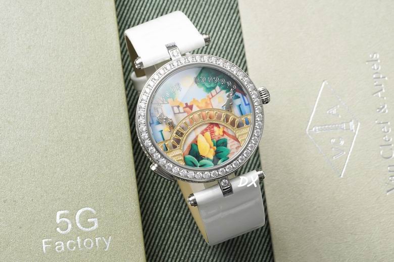 Van Cleef & Arpels 38mm 2nms19
