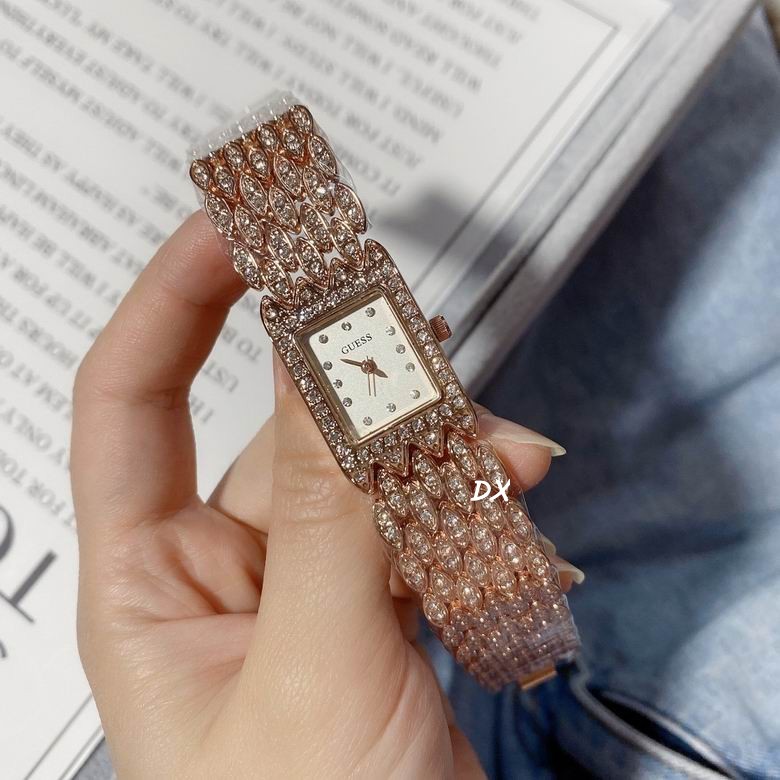 Guess 30x20mm 2nms09