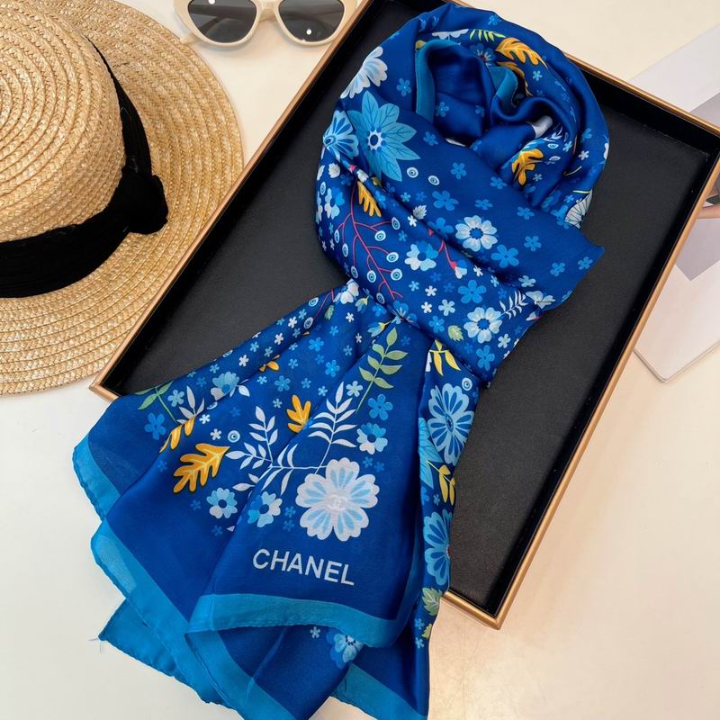 Chanel silk scarf 90-180cm